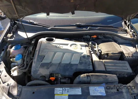 2012 Volkswagen Golf Tdi 4-Door from USA, damaged, VIN WVWDM7AJ7CW239293